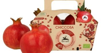 Alce Nero presenta la melagrana ‘easy peel’